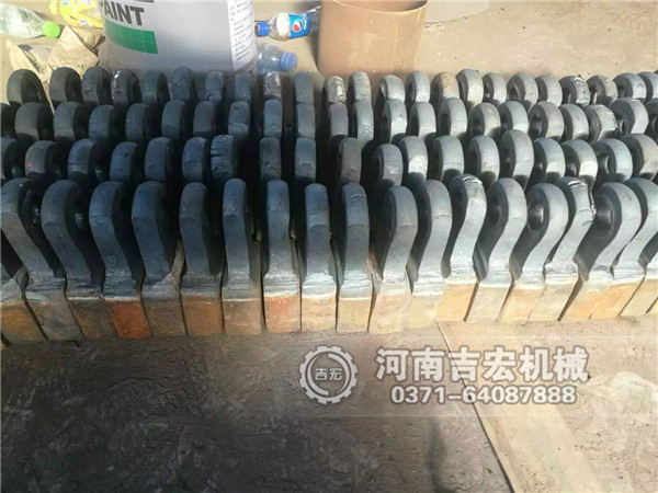 煤塊粉碎機(jī)發(fā)往山西