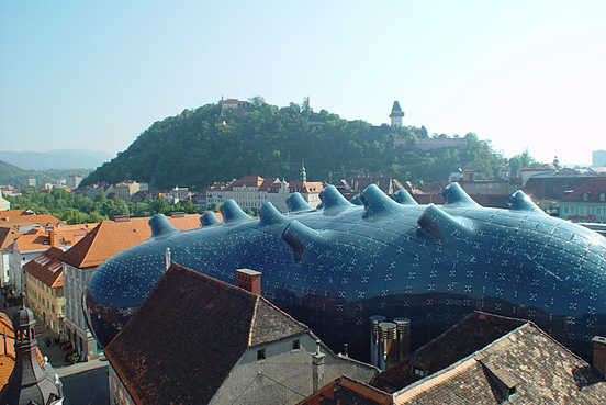未來主義風格的建筑—格拉茨美術館(Kunsthaus Graz)裝修設計