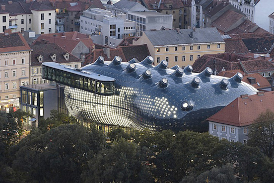 未來主義風格的建筑—格拉茨美術館(Kunsthaus Graz)裝修設計