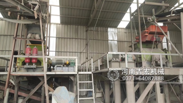 鵝卵石破碎制沙子機選用哪種設(shè)備比較合適,多少錢一臺？